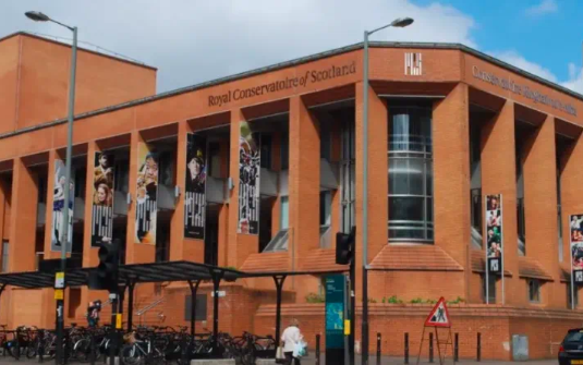 英国音乐学院2026年秋季入学申请截止日期详解